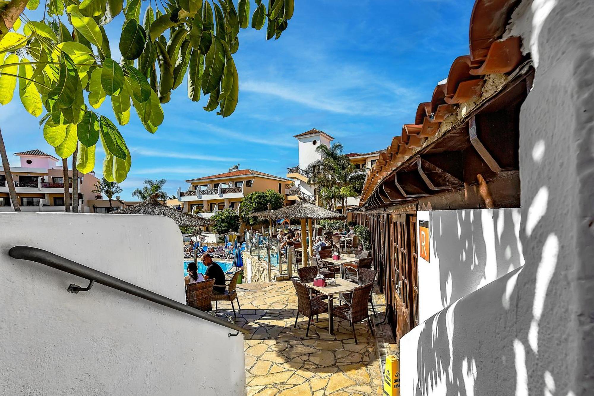 Albatros Golf Del Sur Apartment Сан Мигель Экстерьер фото